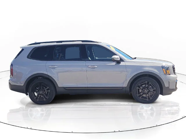 Certified Used 2024 Gray Kia SX-Prestige X-Line image 4