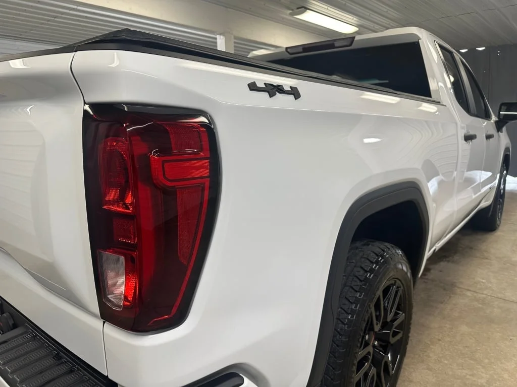 2023 GMC Sierra 1500 Pro - Photo 23