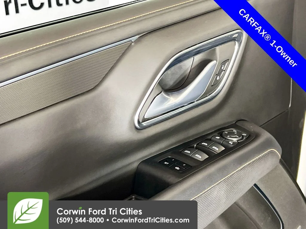 Used 2022 Summit White GMC AT4 image 12