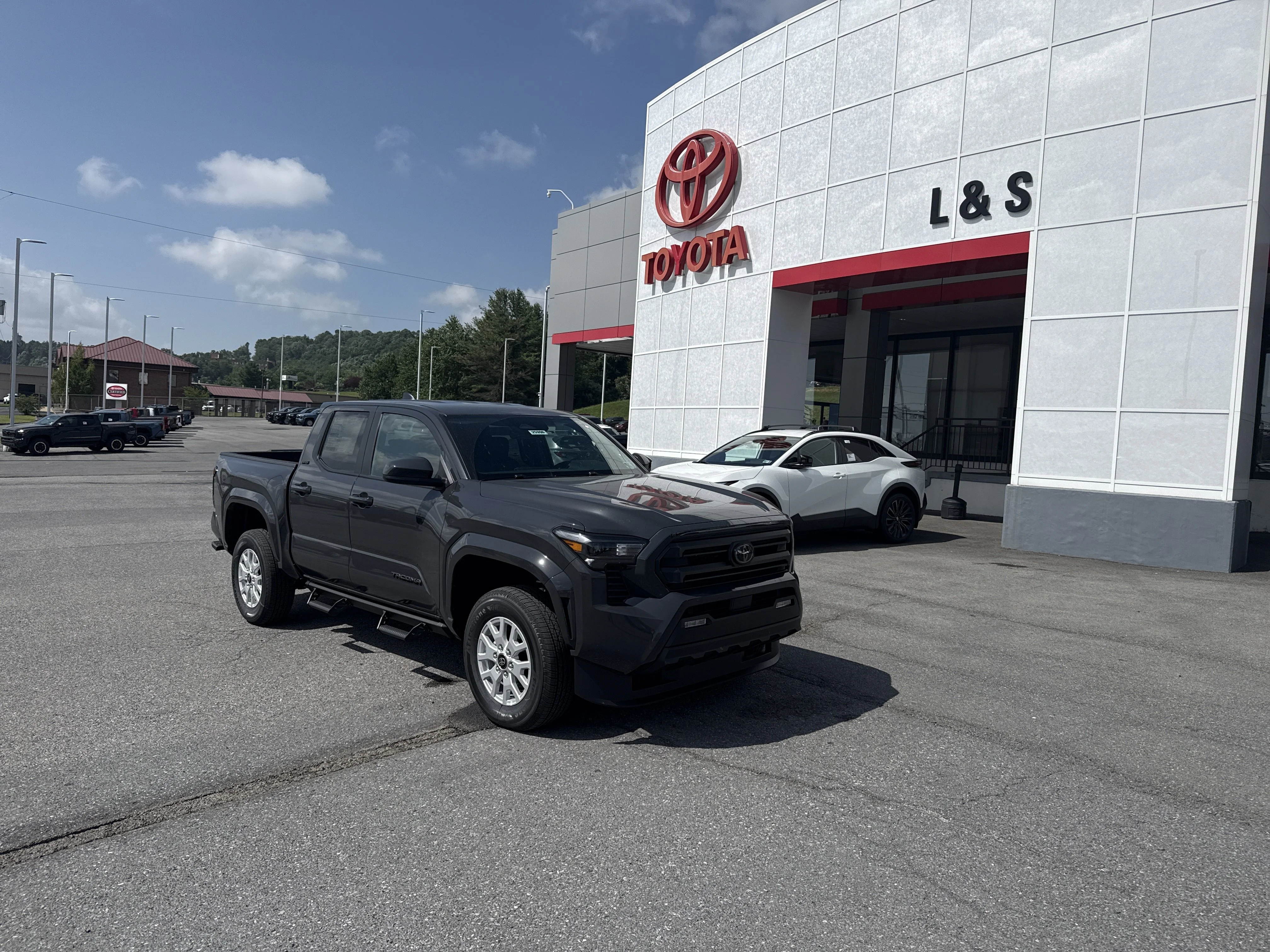 New 2026 Underground Toyota SR5 image 1