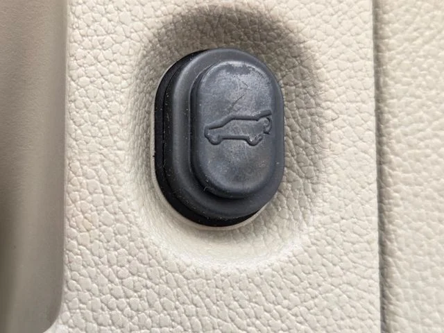 Used 2019 Black GMC Denali image 20