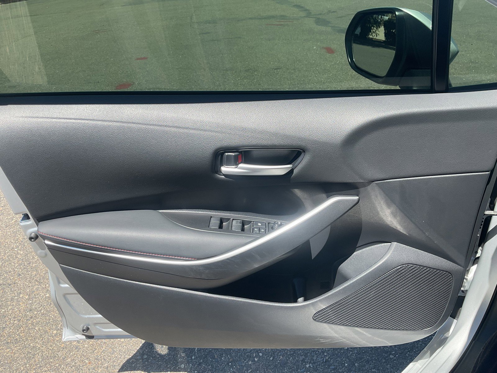 Certified Used 2023 Classic Silver Metallic Toyota SE image 25
