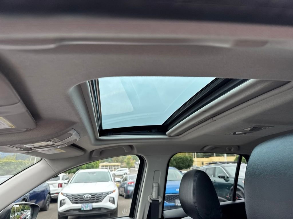 Used 2016 Jet Black Mica Mazda Grand Touring image 4