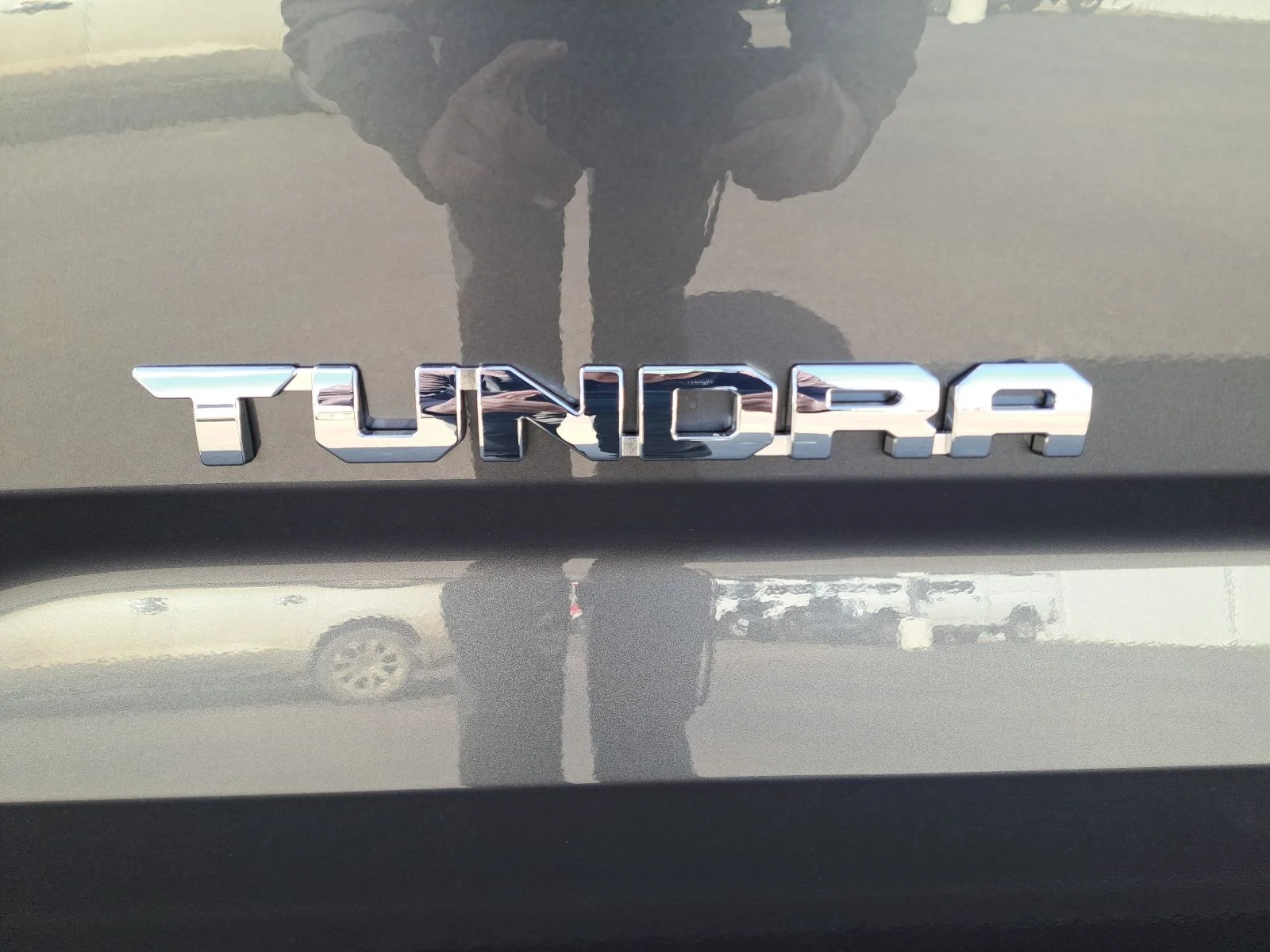 2026 Toyota Tundra Limited - Photo 13