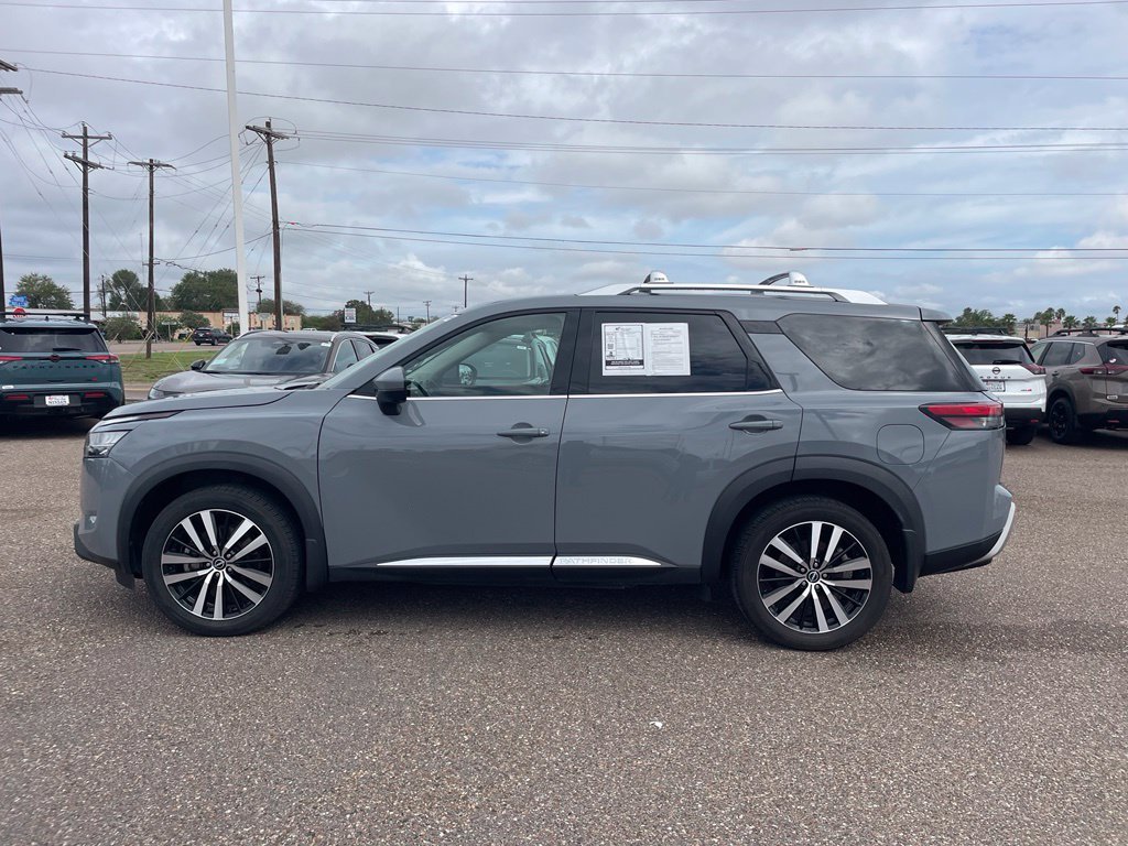 Used 2024 Gray Nissan Platinum image 5