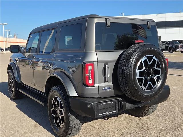Used 2022 Carbonized Gray Metallic Ford Outer Banks 4x4 image 2