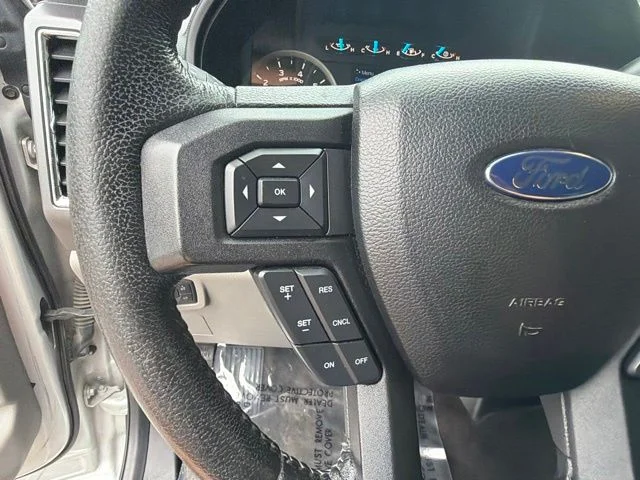 Used 2015 Silver Ford XLT image 26