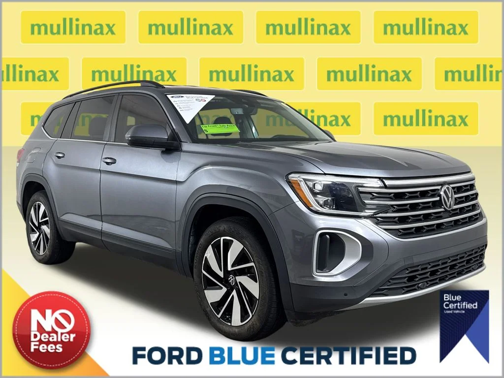 Certified Used 2024  Volkswagen 2.0T SE w/Technology image 1