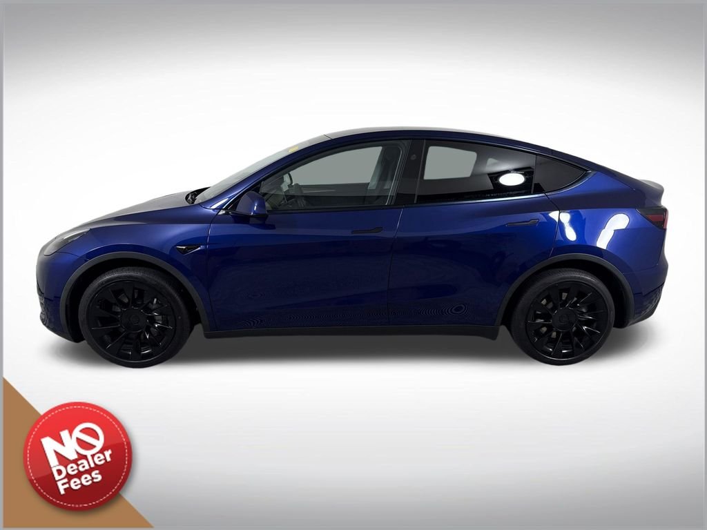 Used 2023  Tesla Long Range image 6