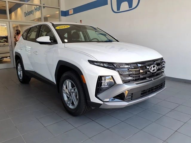 2025 Hyundai Tucson SE