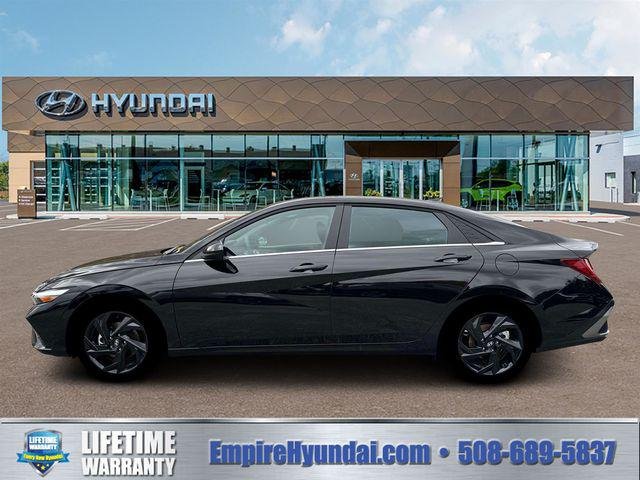 New 2026 Abyss Black Hyundai SEL Sport Premium image 3