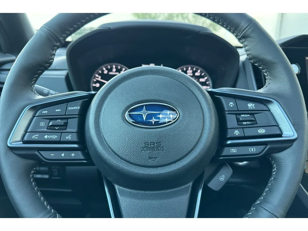 New 2026 CRYSTAL BLACK SILICA Subaru Limited image 23