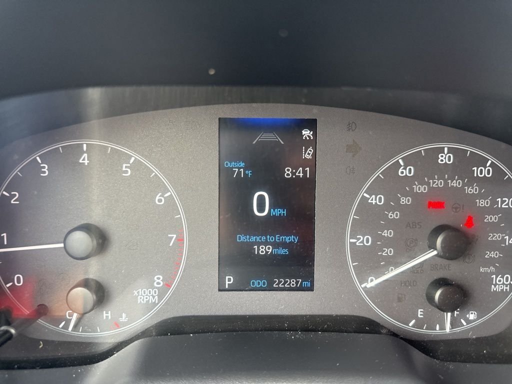 2025 Toyota Corolla LE - Photo 11