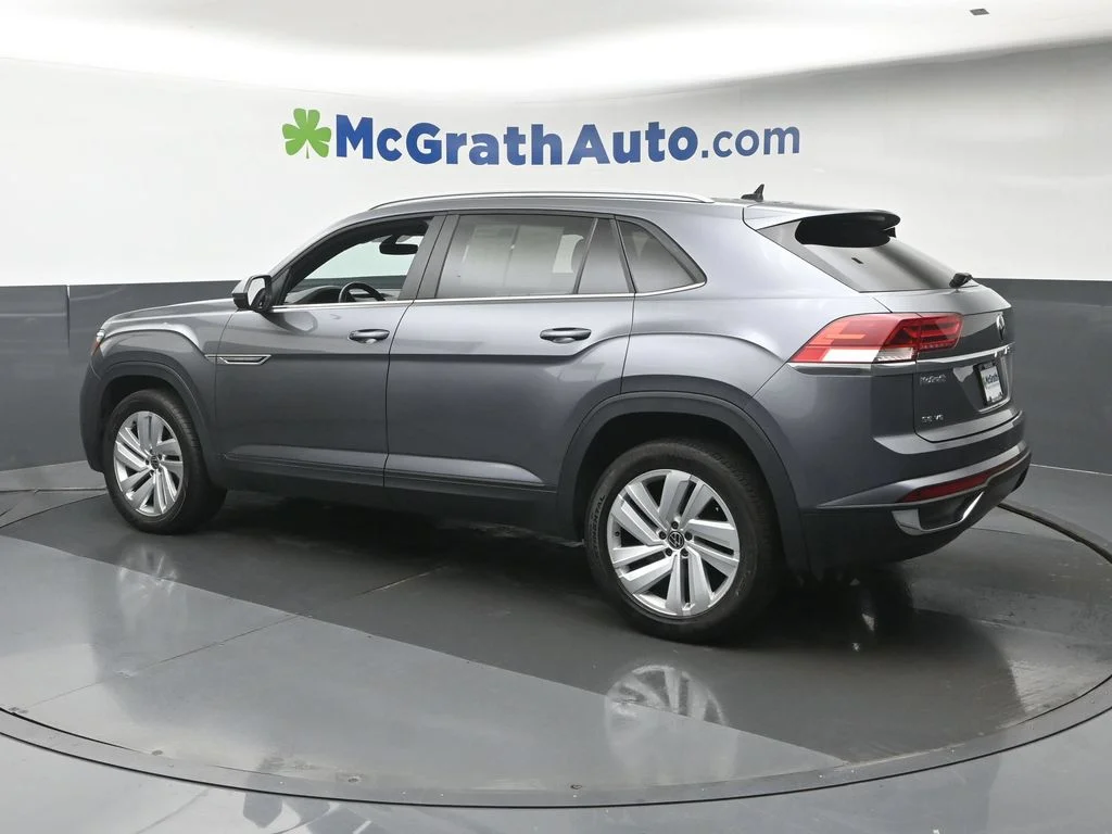 Used 2020 Gray Volkswagen 3.6L V6 SE w/Technology image 24