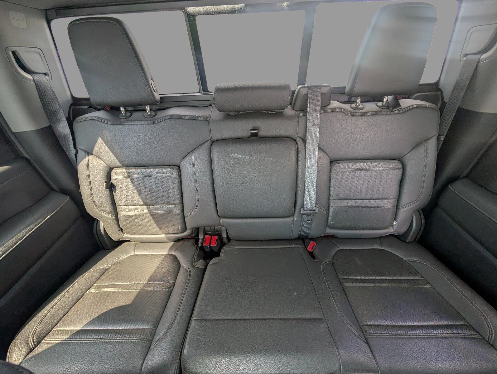 Used 2020 RED QUARTZ TINTCOAT GMC Denali image 31