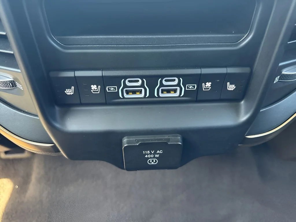 Used 2025 Black Ram Limited image 14