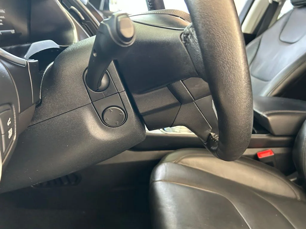 Used 2019 Blue Ford Titanium image 42