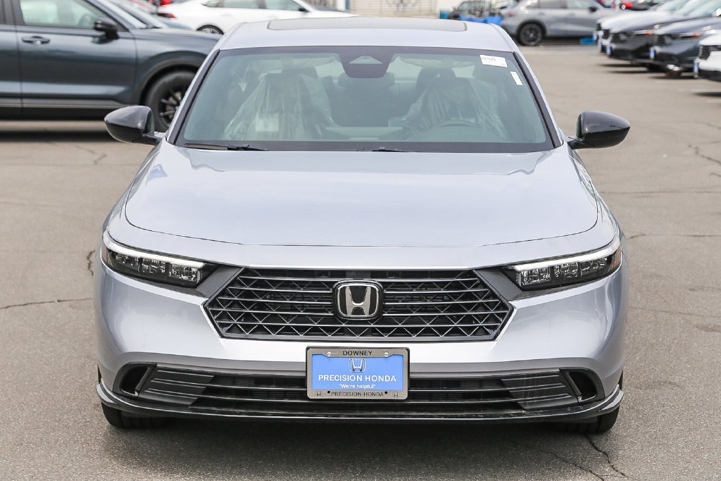 New 2026 Solar Silver Metallic Honda Sport-L image 2