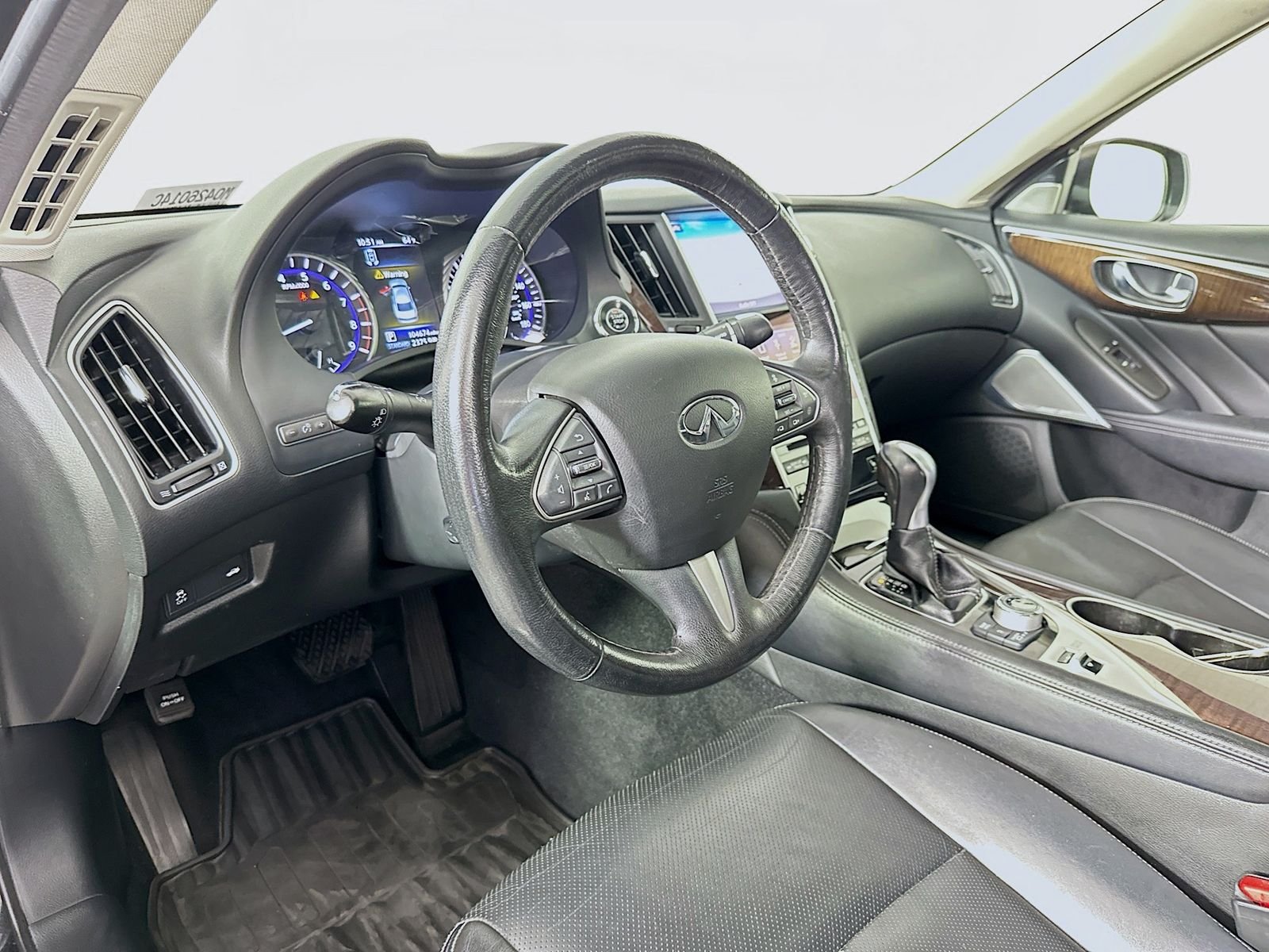 Used 2017 Black Obsidian INFINITI 3.0t Premium image 9