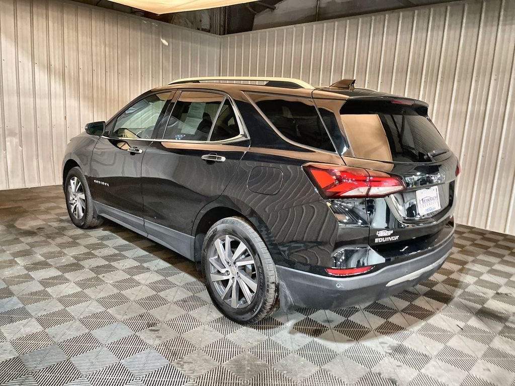 Used 2024 Mosaic Black Metallic Chevrolet Premier image 41