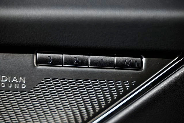 2026 Jaguar F-Pace R-Dynamic S - Photo 18