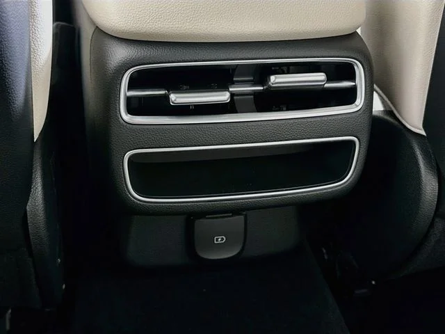 New 2027 Genesis GV70 2.5T Select