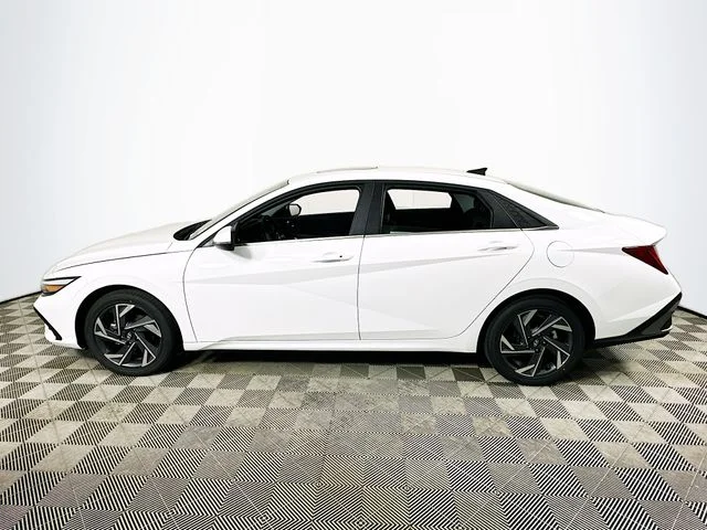 New 2026 Hyundai ELANTRA Limited