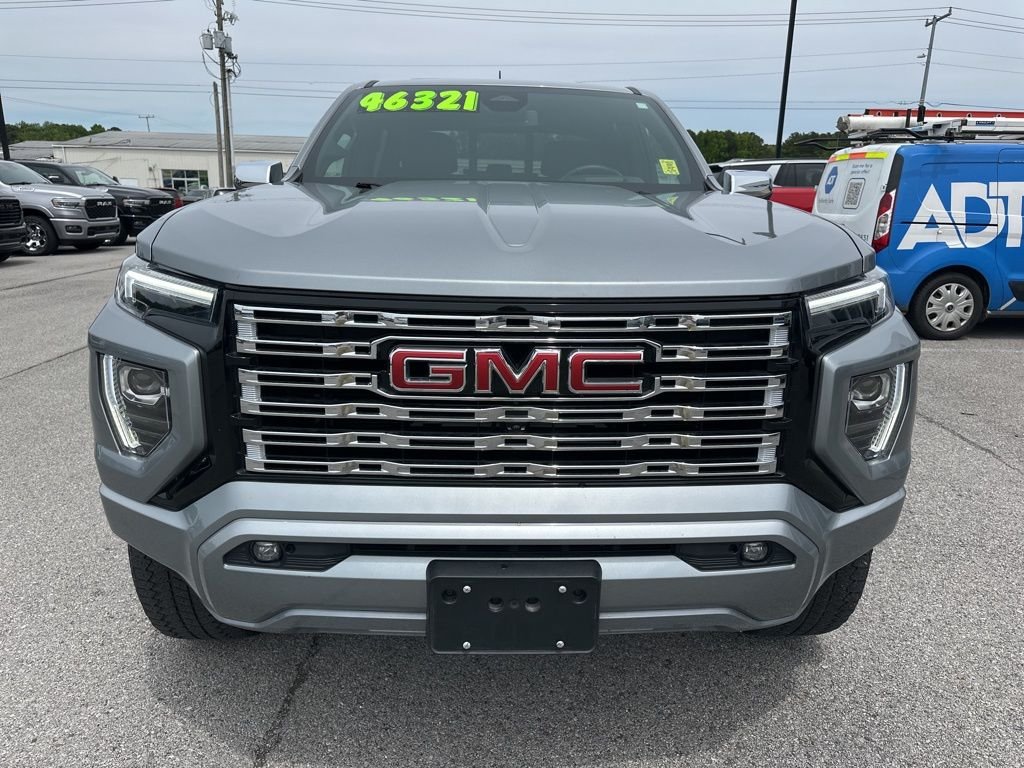 Used 2024 Silver GMC Denali image 3