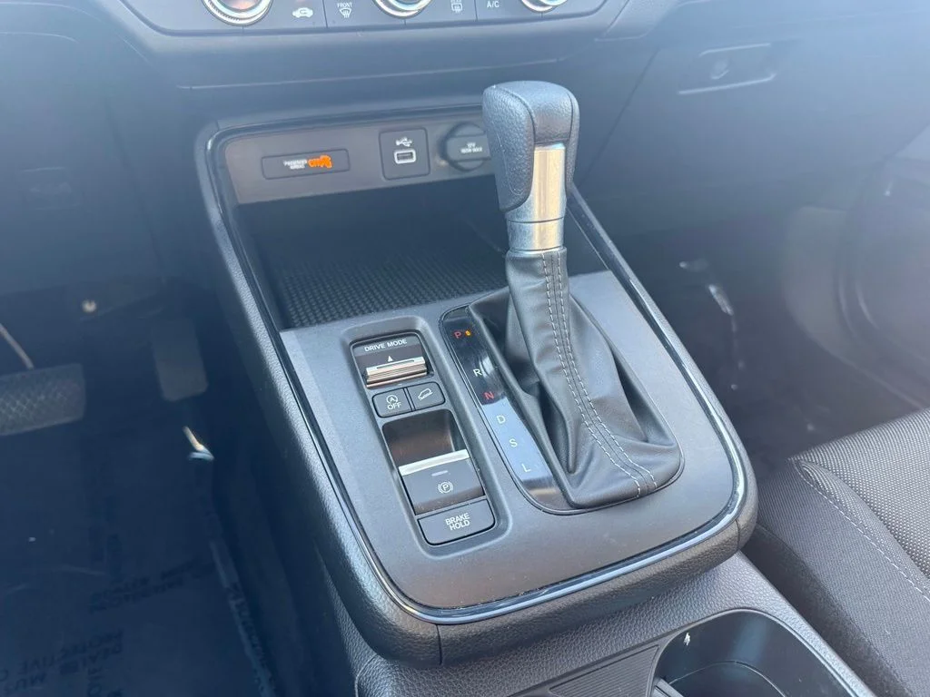 Used 2025 Silver Honda LX image 21