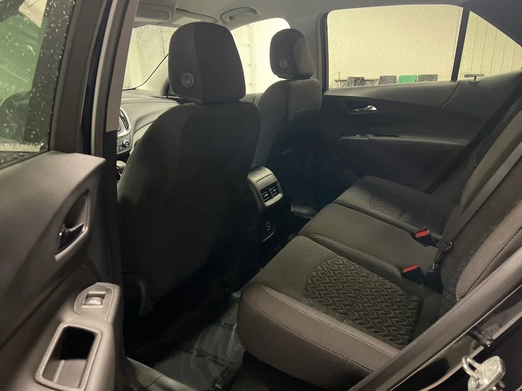 2023 Chevrolet Equinox LT - Photo 11