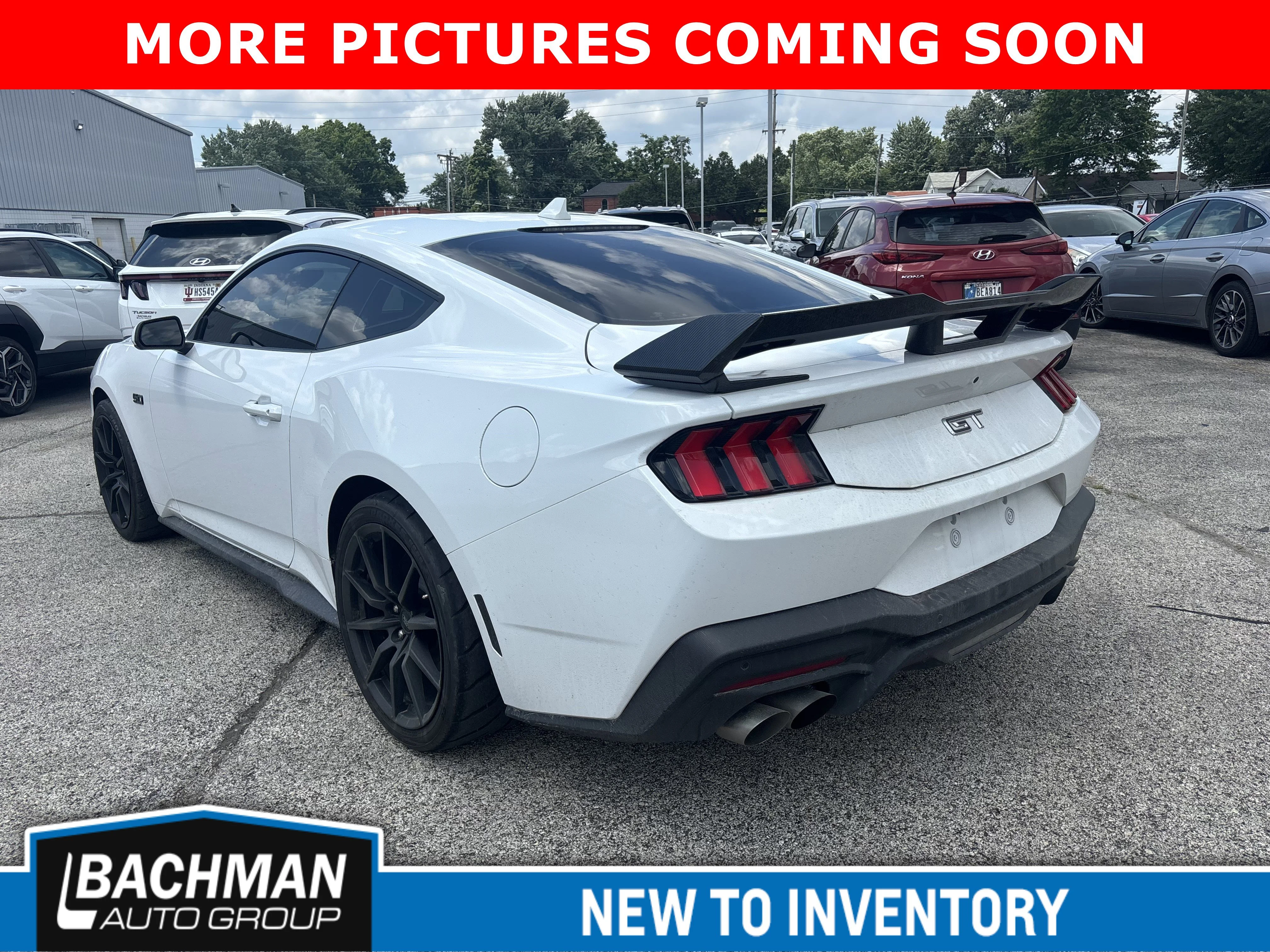 Used 2025 Oxford White Ford GT image 5