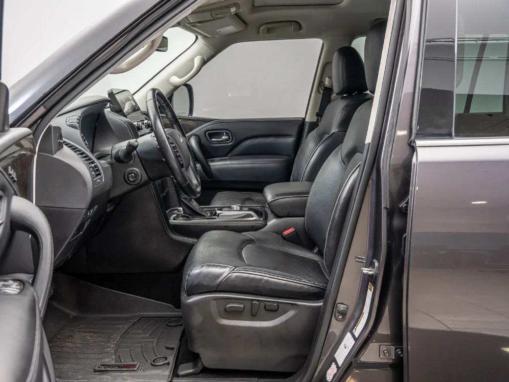Used 2024 Anthracite Gray INFINITI LUXE image 24