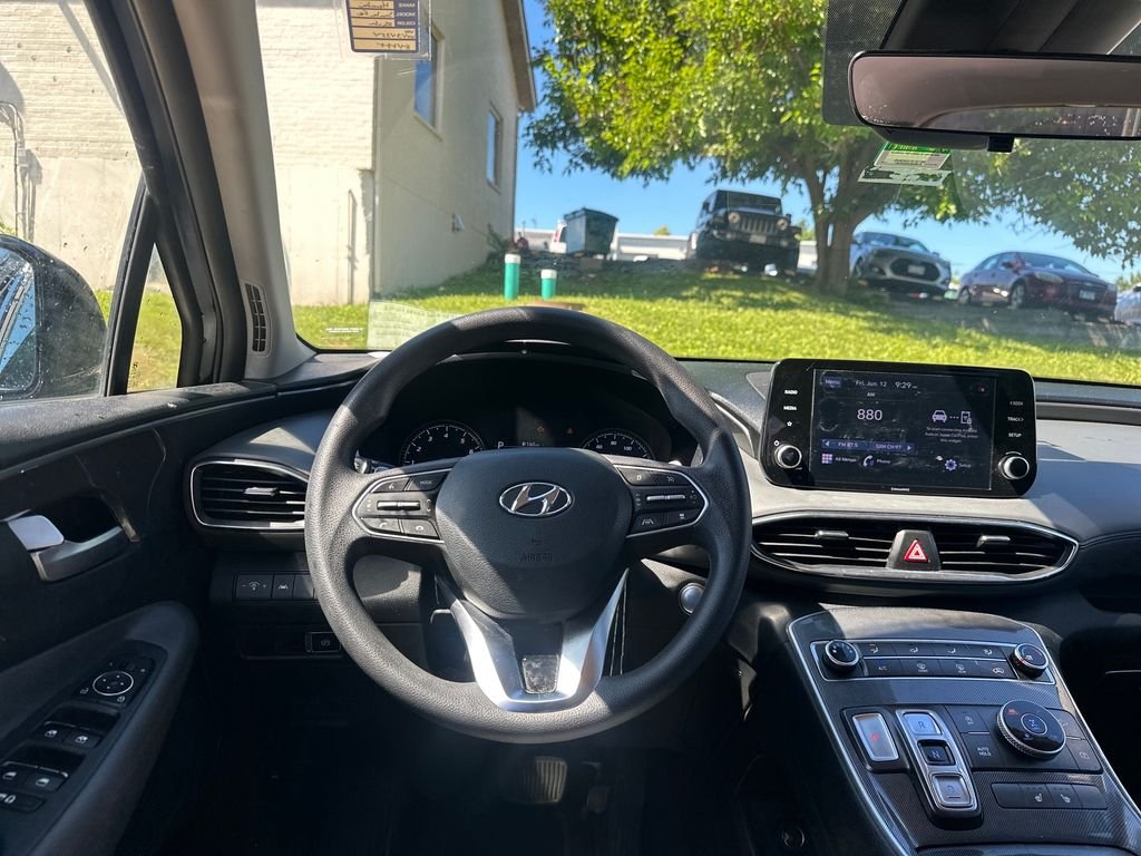 Used 2022 Black Hyundai SEL image 18