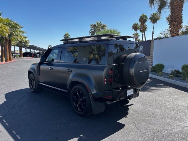 Used 2023 Santorini Black Metallic Land Rover X-Dynamic SE image 7