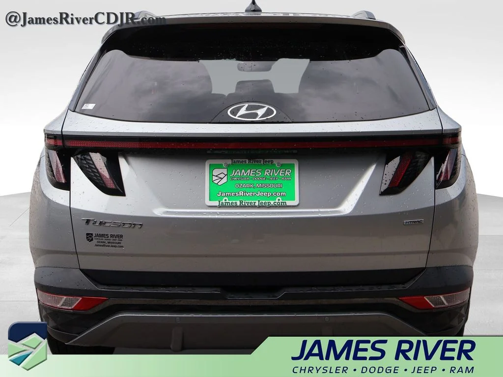 Used 2024 Silver Hyundai Limited image 4