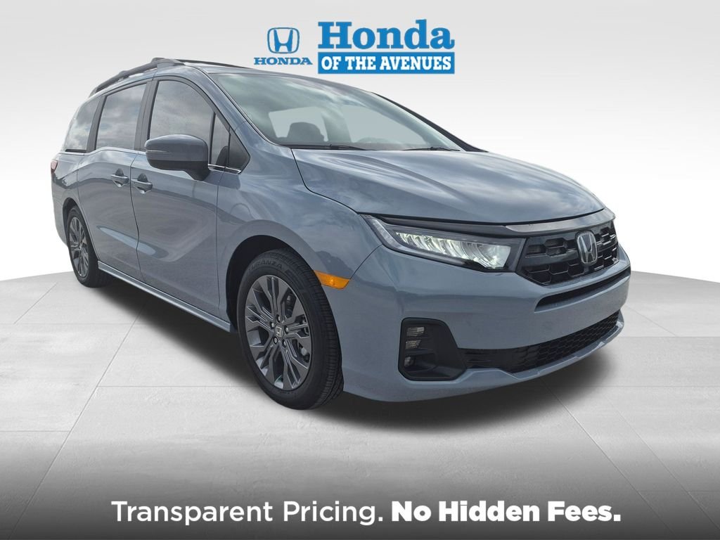 New 2027 Sonic Gray Pearl Honda Touring image 1