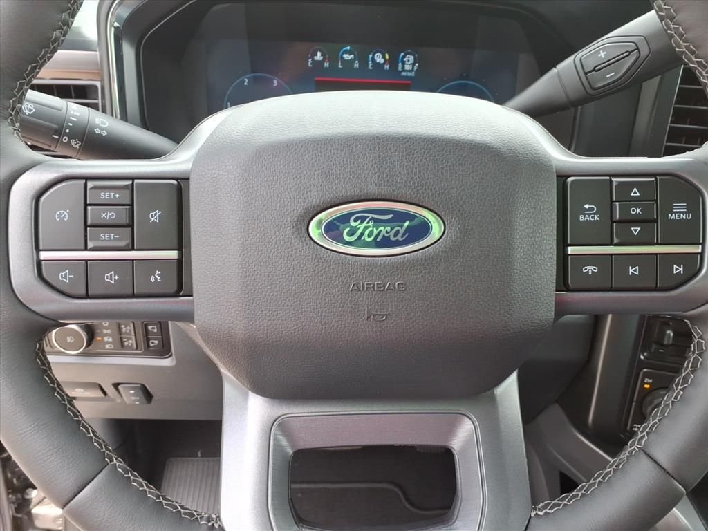 New 2026 Carbonized Gray Metallic Ford F-350® Lariat® image 19