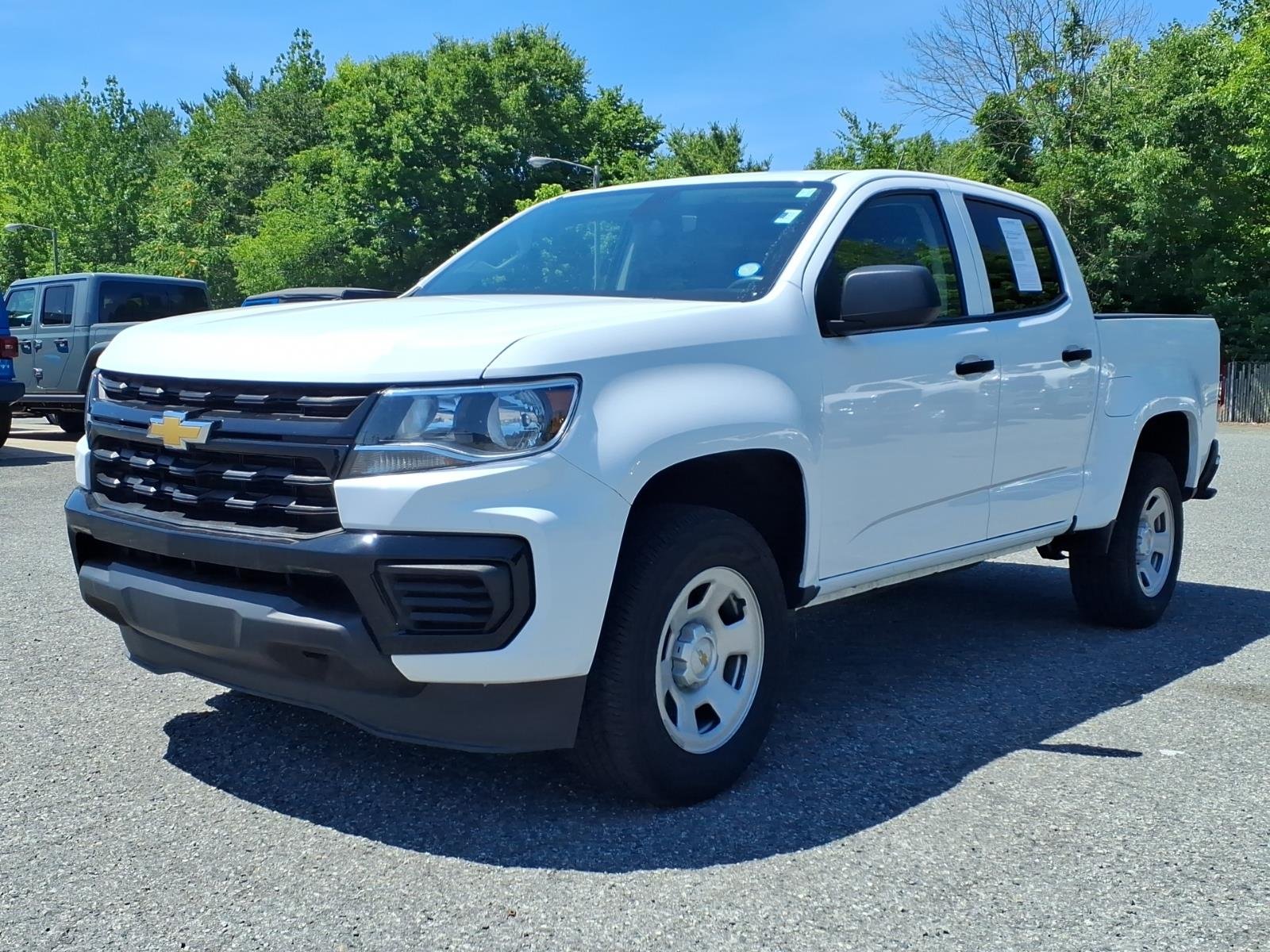 Used 2022 White Chevrolet Work Truck image 20
