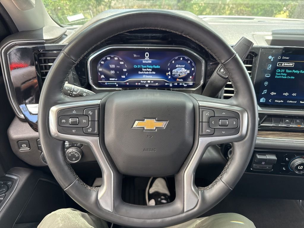 2025 Chevrolet Silverado 1500 LT - Photo 30