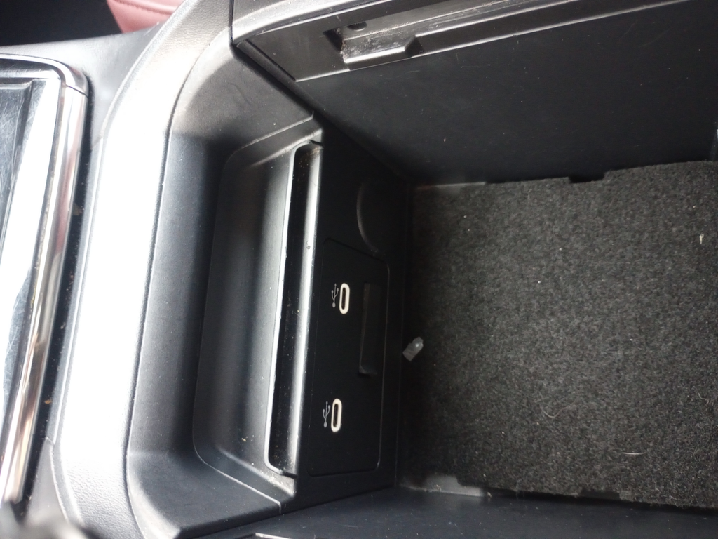 Used 2025 Gray Mazda 2.5 S Carbon Edition image 35