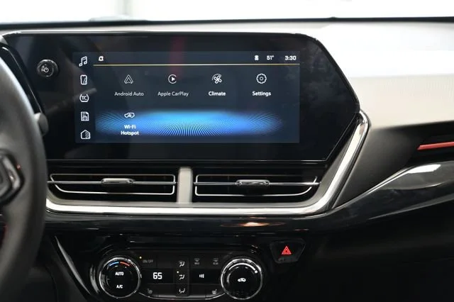2026 Chevrolet Trax RS - Photo 14
