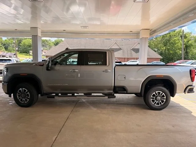 2026 GMC Sierra 3500HD SLT - Photo 9