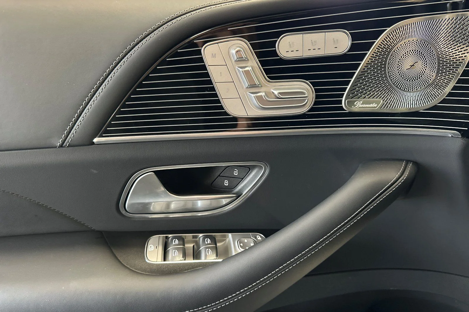 Used 2025  Mercedes-Benz GLS 63 AMG® image 11