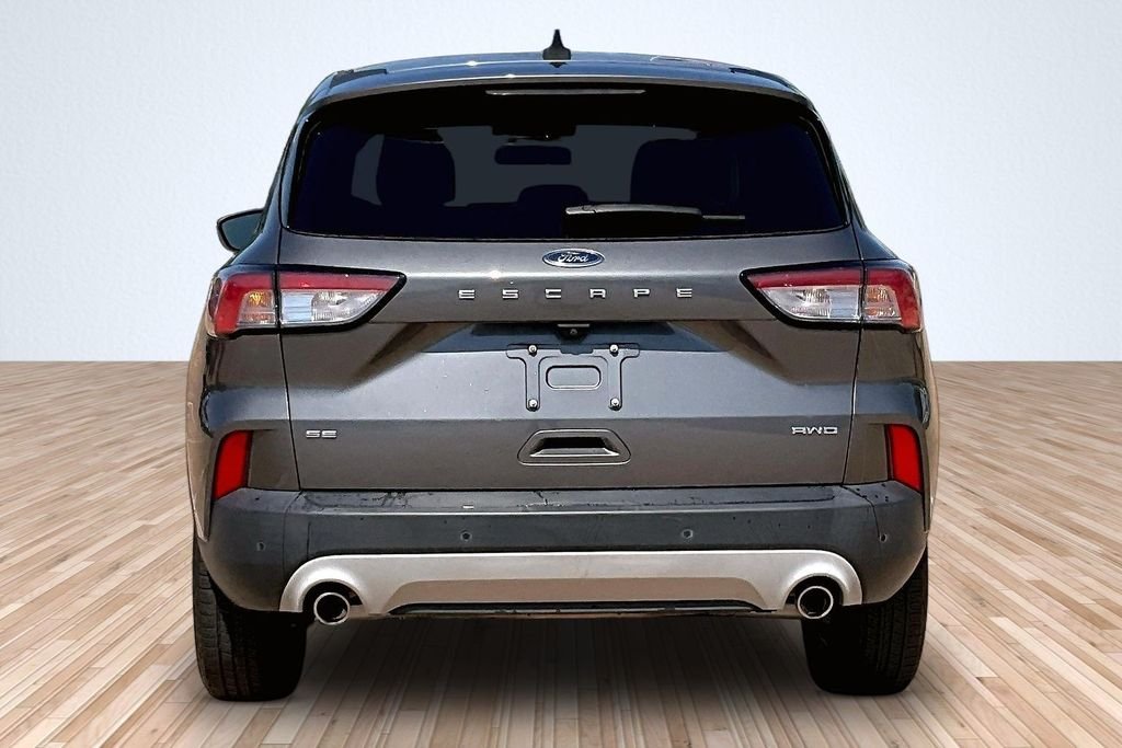 Used 2022 Gray Ford SE image 4