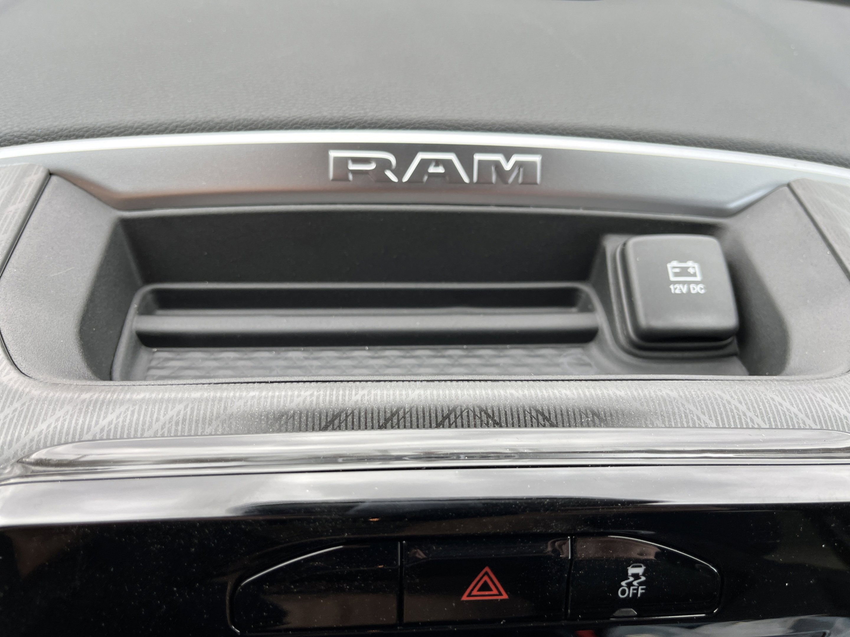 New 2026 Diamond Black Crystal Pearlcoat RAM Big Horn image 18