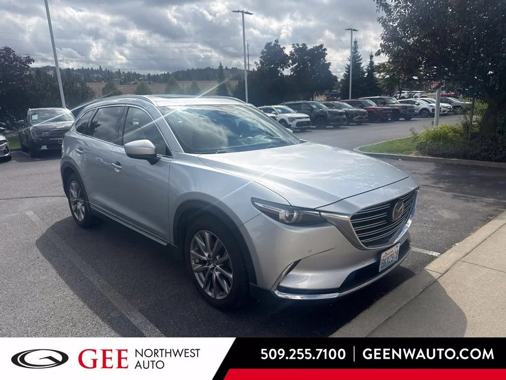 Used 2018 Silver Mazda Grand Touring image 1
