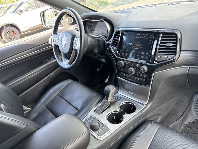 Used 2020 White Jeep Limited image 29
