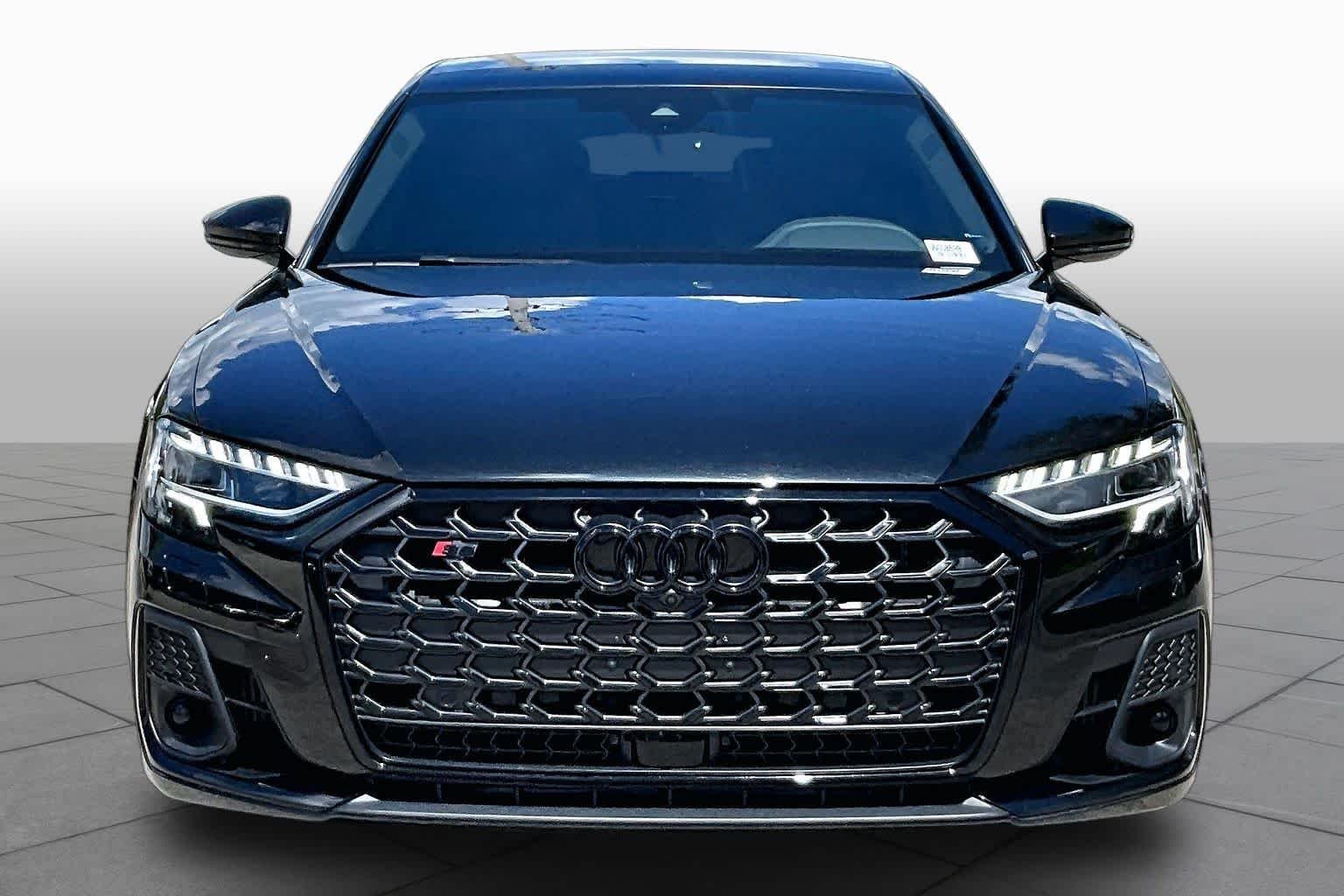 Pre-Owned 2022 Audi S8