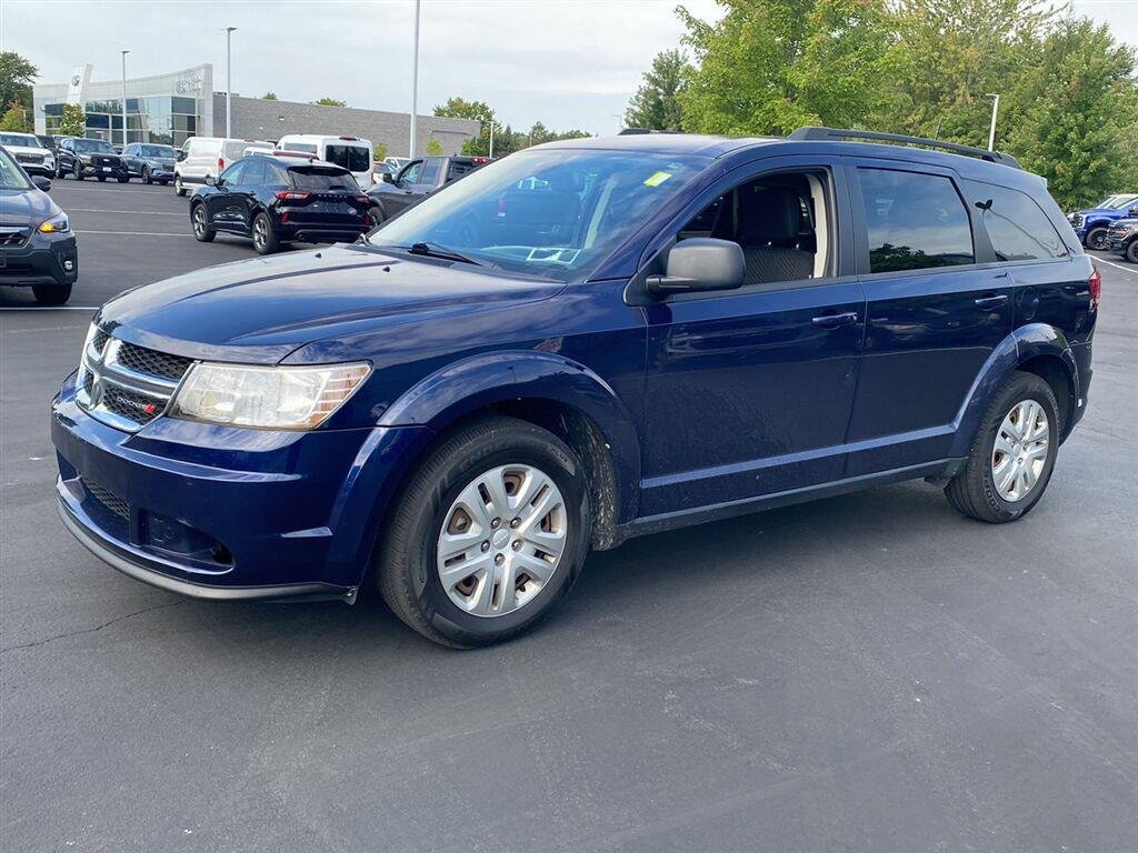 Used 2019 Contusion Blue Pearlcoat Dodge SE Value Pkg image 6