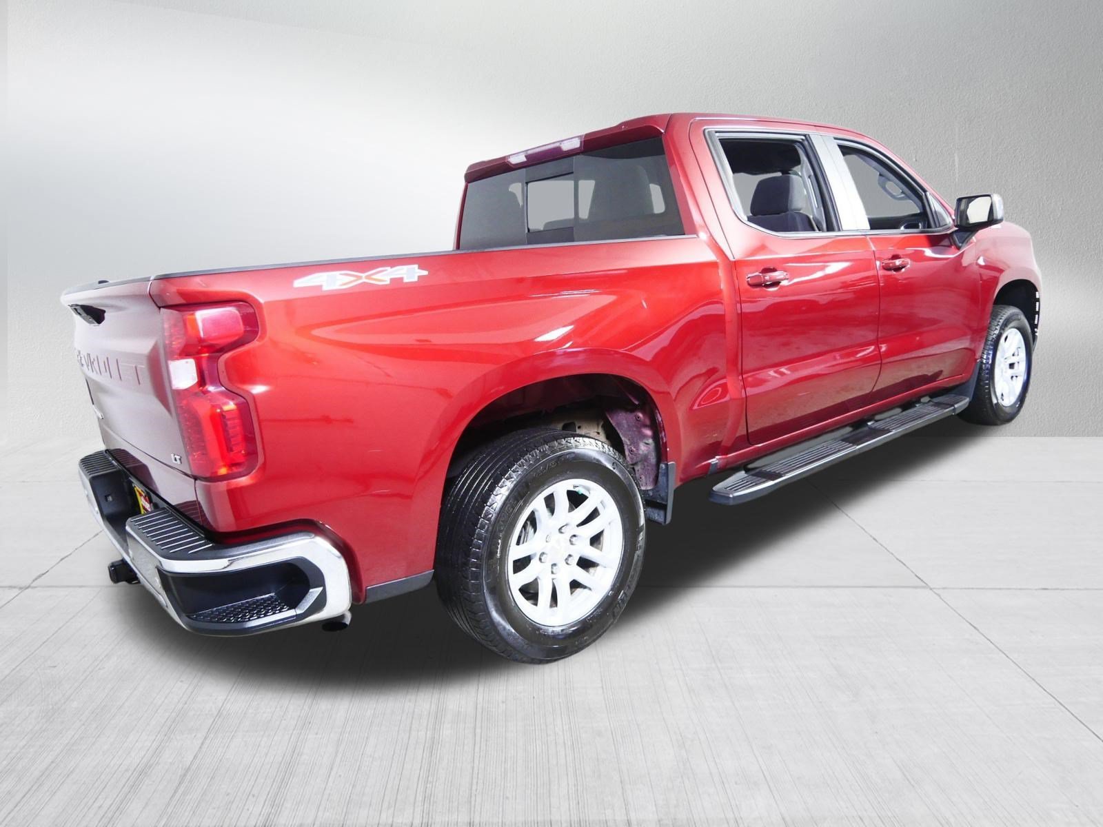 Used 2019 CAJUN RED TINTCOAT Chevrolet LT image 7